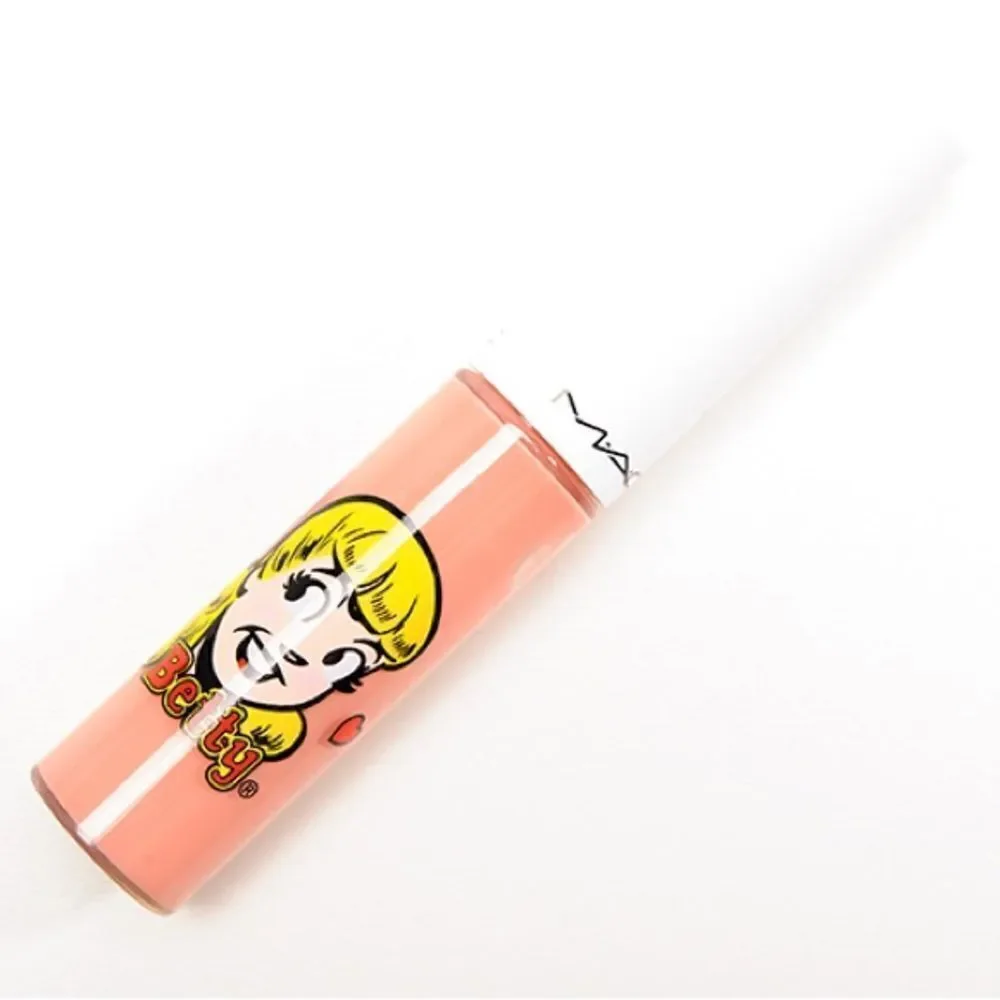 NIB MAC Archie’s Girls Lipglass in “Summer Sweetheart”